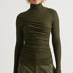 Decjuba _ Turtleneck