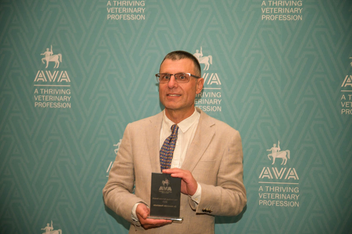 Dr Alexander Rosenwax, 2025 Meritorious Service Award