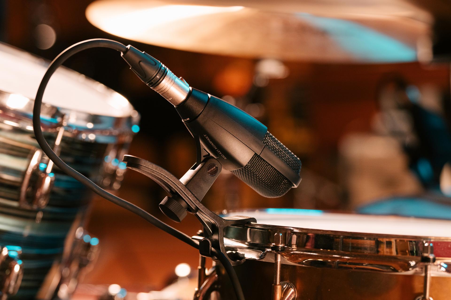 森海塞尔 MD 421 Kompakt：传承经典，麦克风更小巧