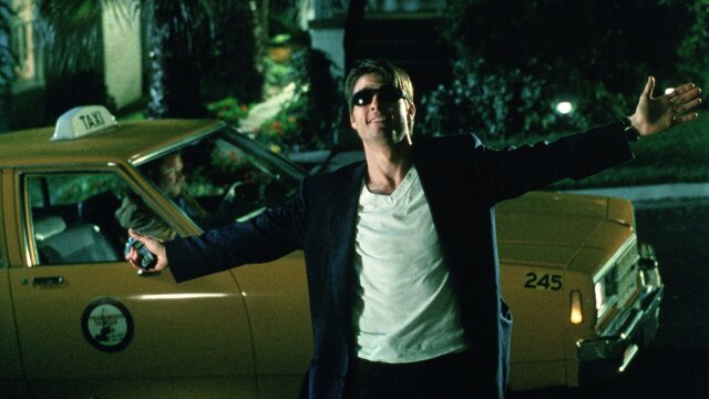 Jerry Maguire image - tom cruise as jerry maguire outside a taxi