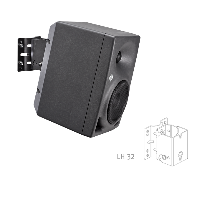 KH-120-on-a-wall-1_Neumann_M