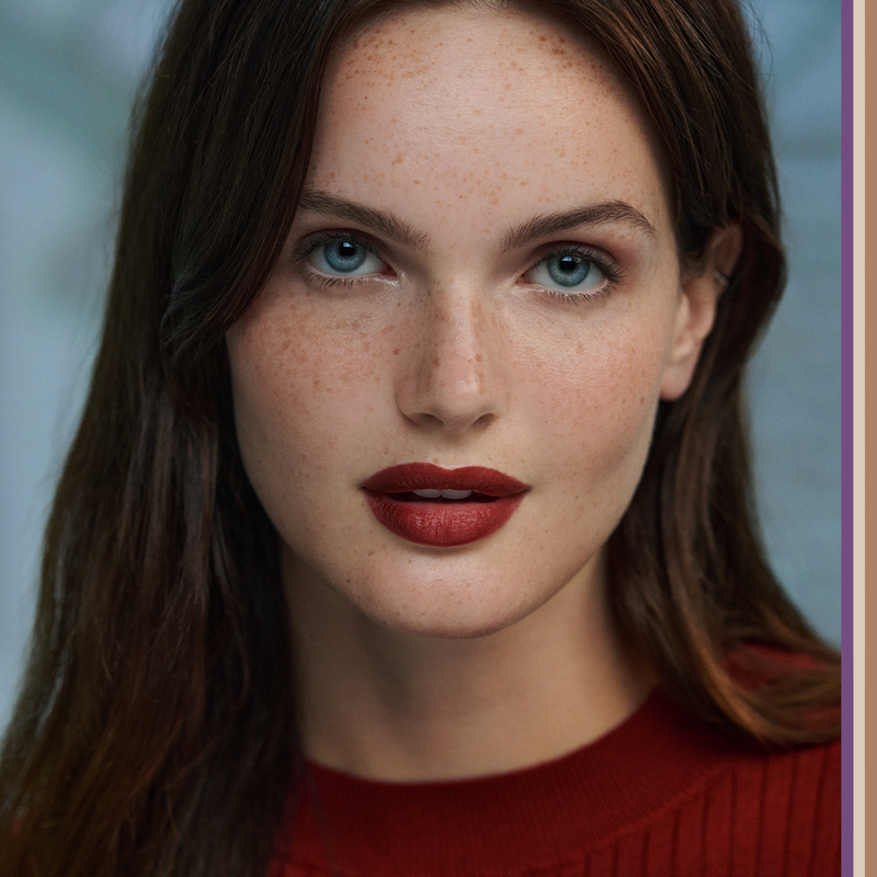 beautiful woman, red lips