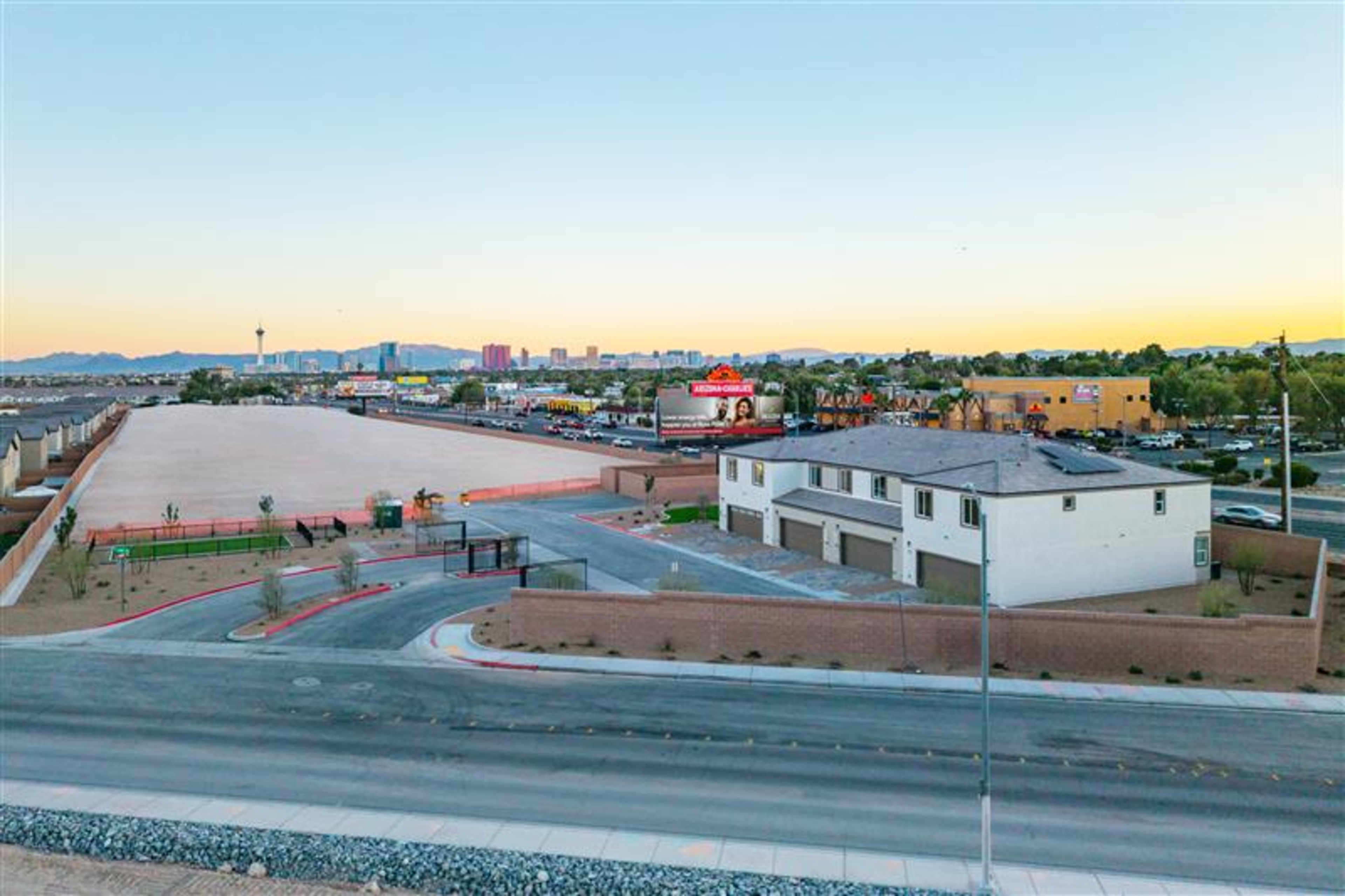Rosa Exterior 1.jpg