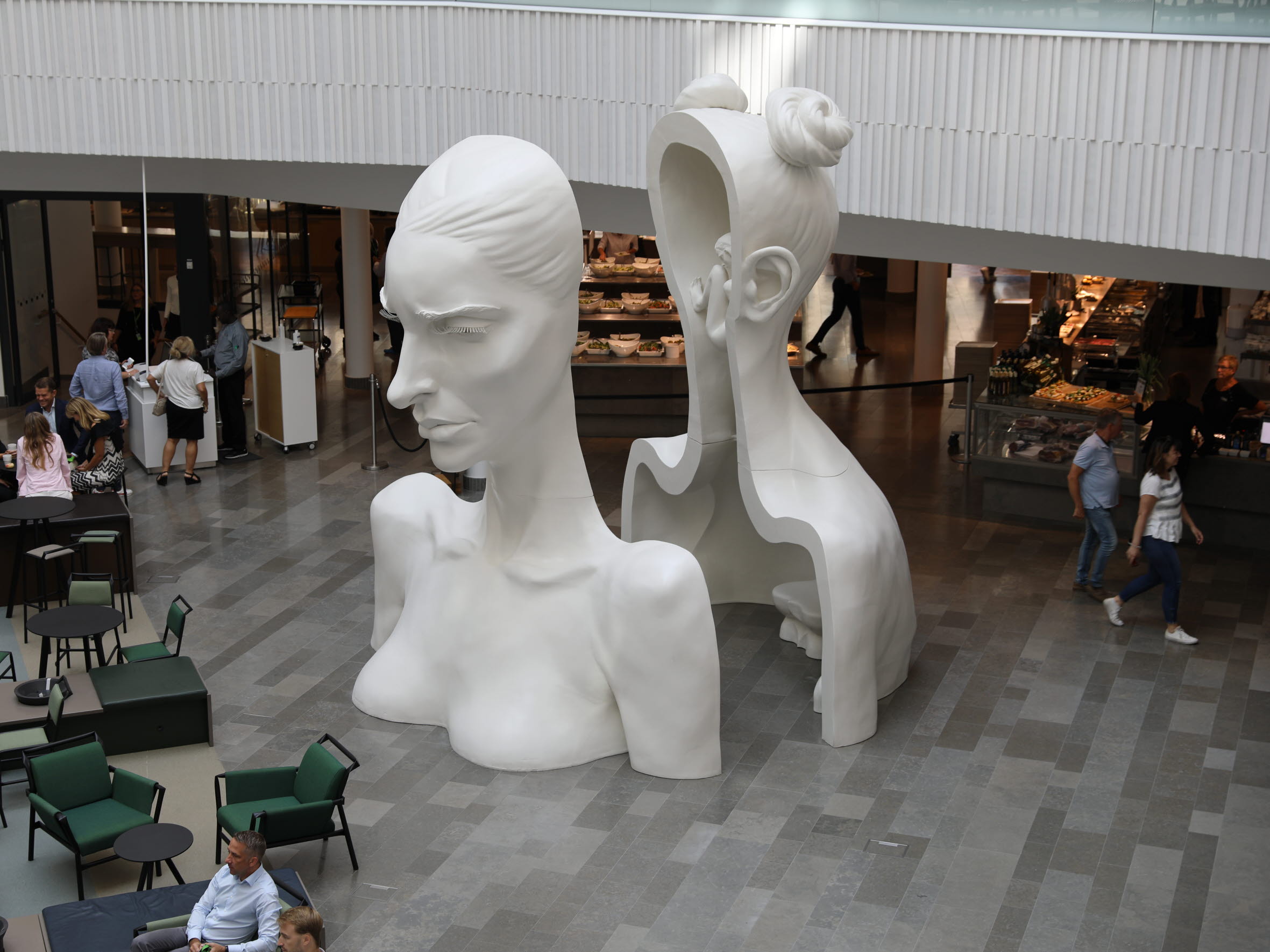 Cajsa von Zeipel sculpture ”Stamina” 