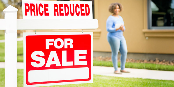 Home Prices Are Slipping. For Buyers, That Might Be the Best News All Year Image