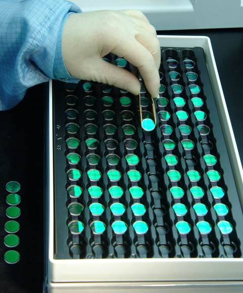 Optical Filters packaging