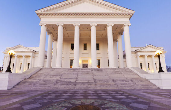 Virginia state capitol building in Richmond, VA