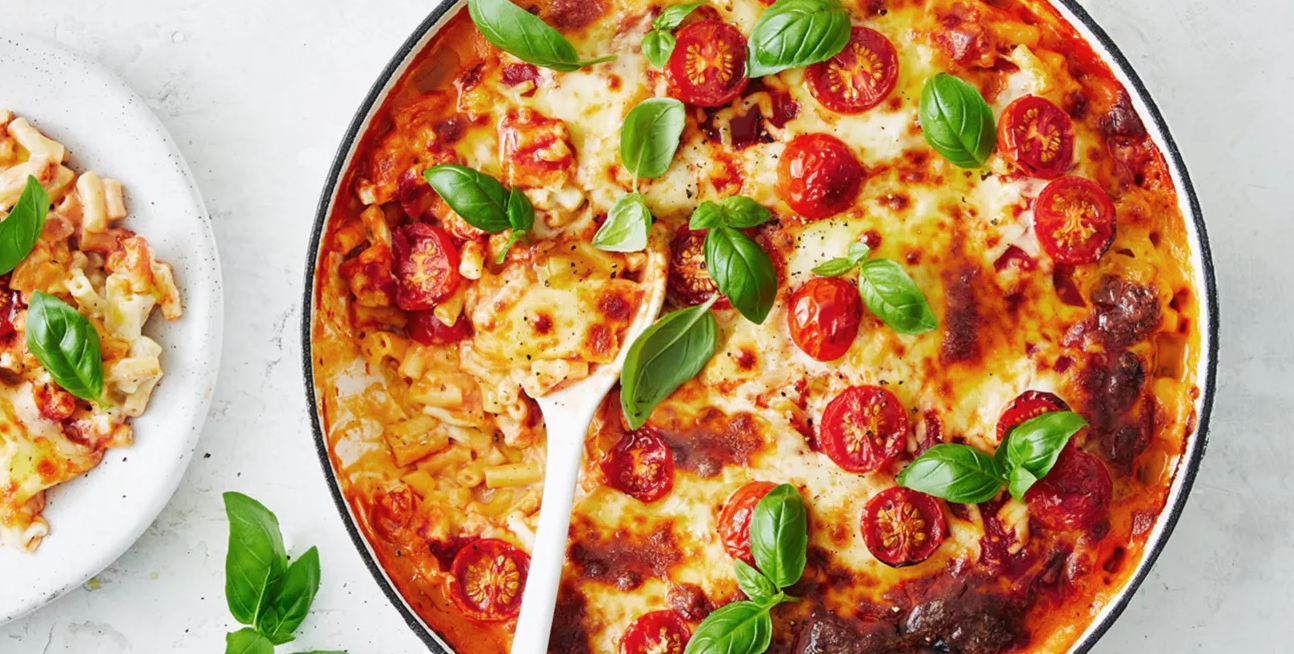 Mozzarella Tomato and Basil Macaroni