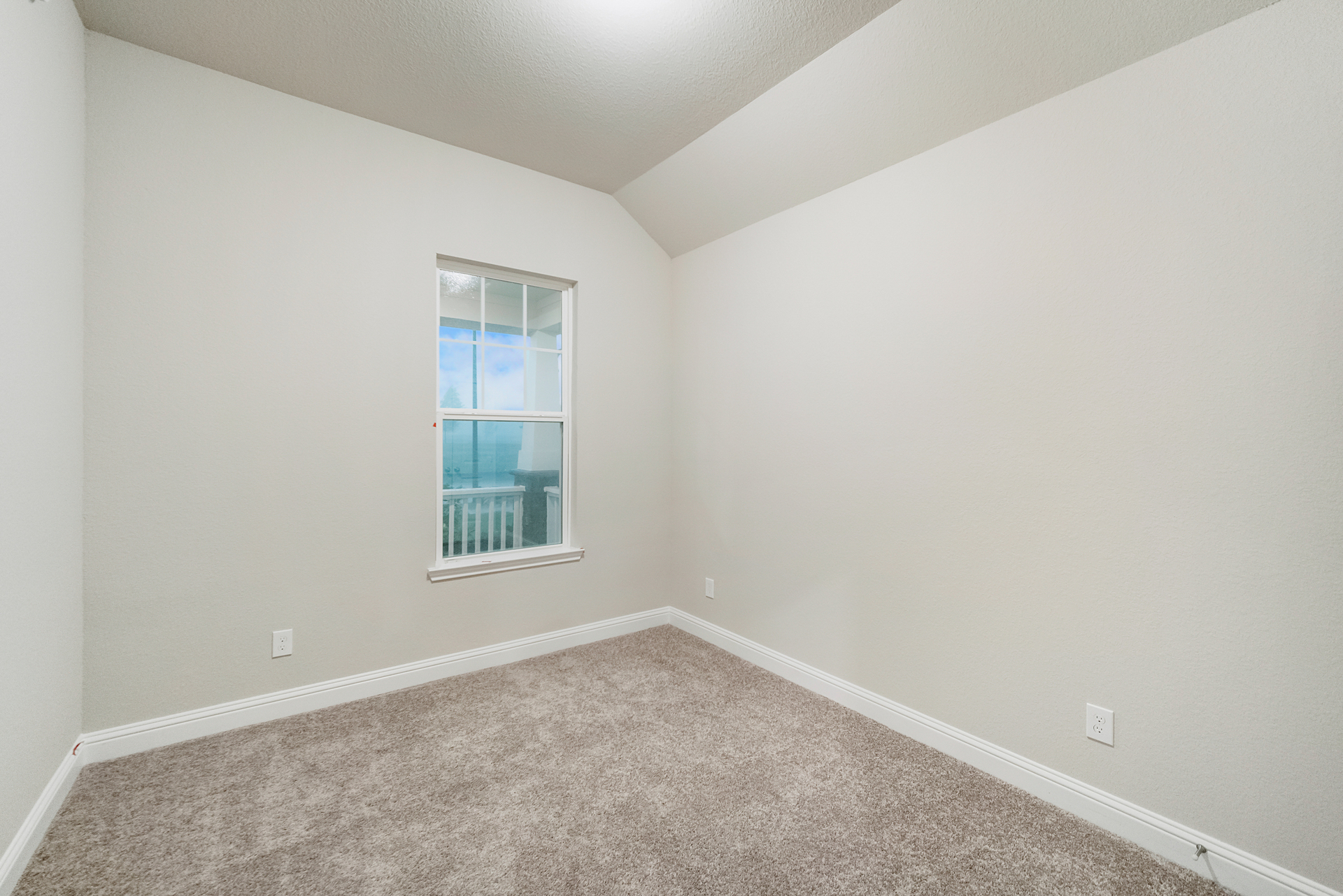 a085a458-f90b-45ef-a323-b74704e0d1a5