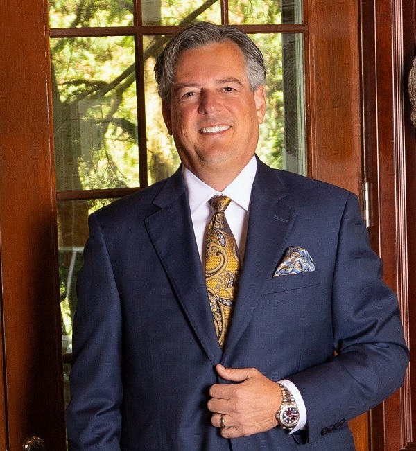 James Tausche