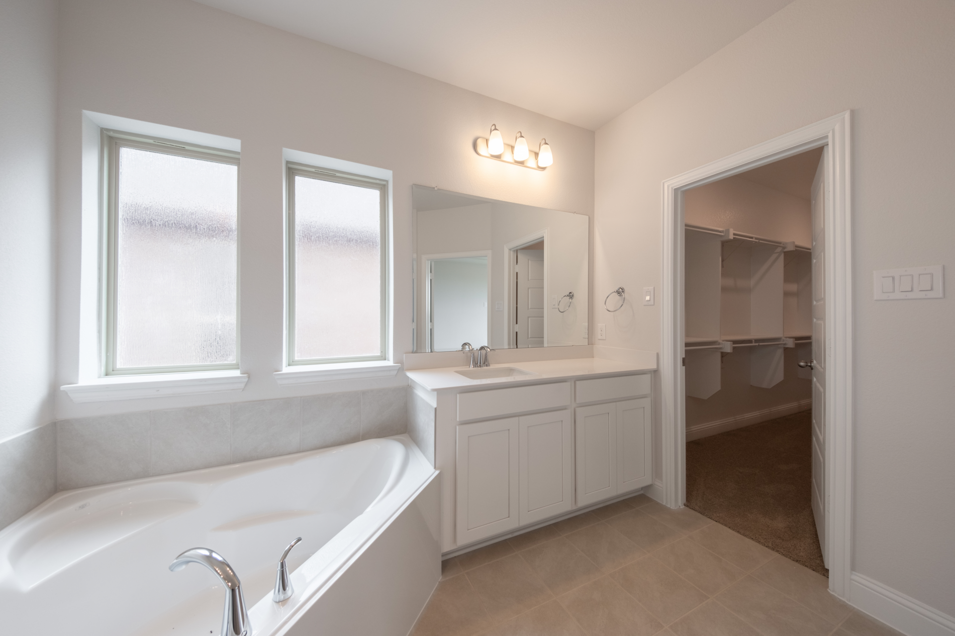 b670e4b5-6092-4781-9168-3fa92653dc62