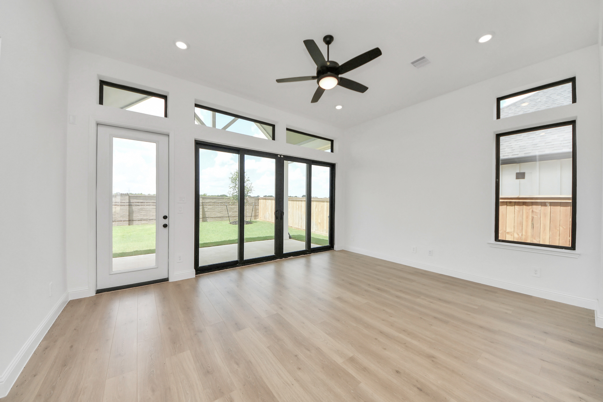 c1146822-4197-41cc-af59-3a1c5380940f