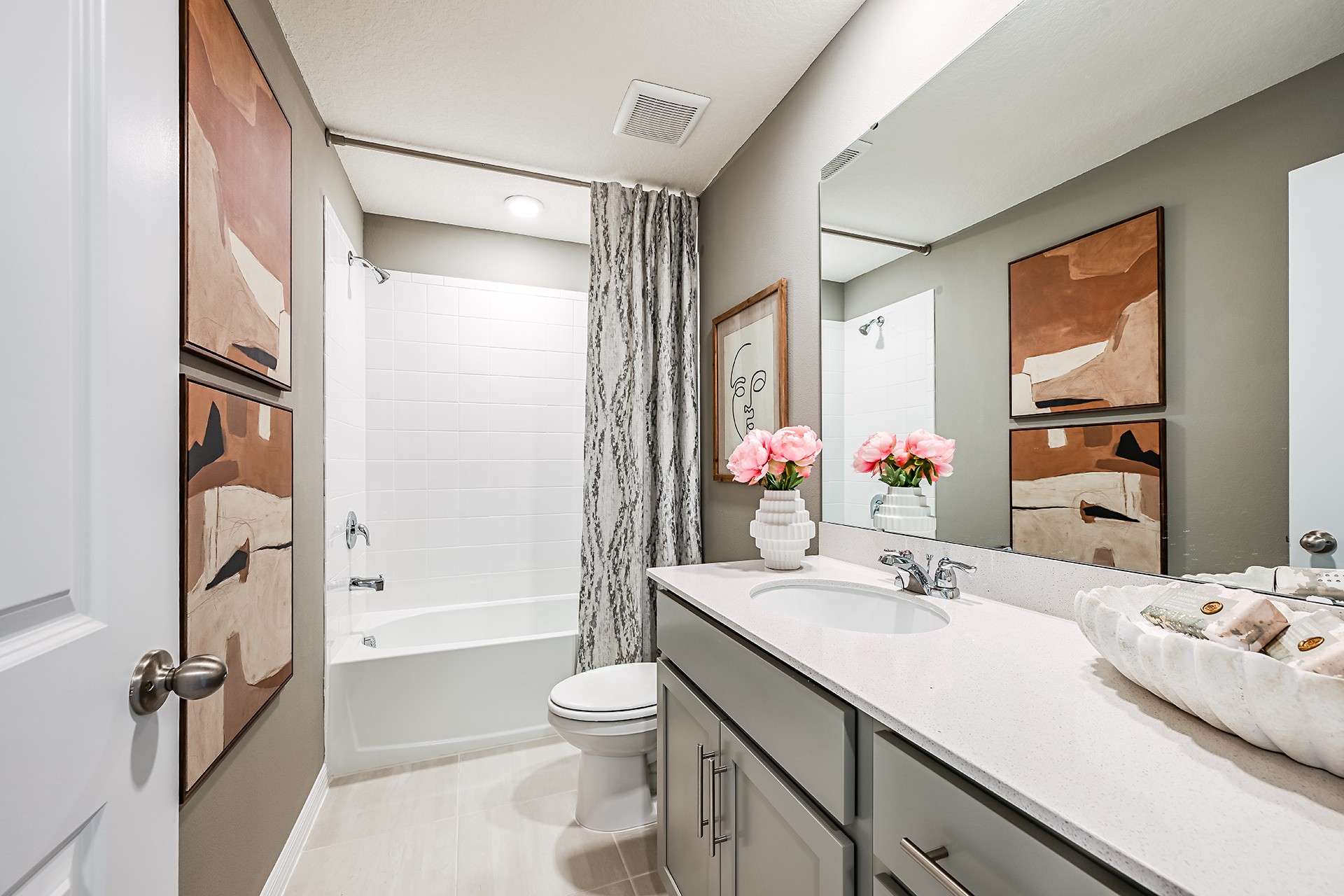 caad5469-a05a-4916-9476-35f0c25590d8