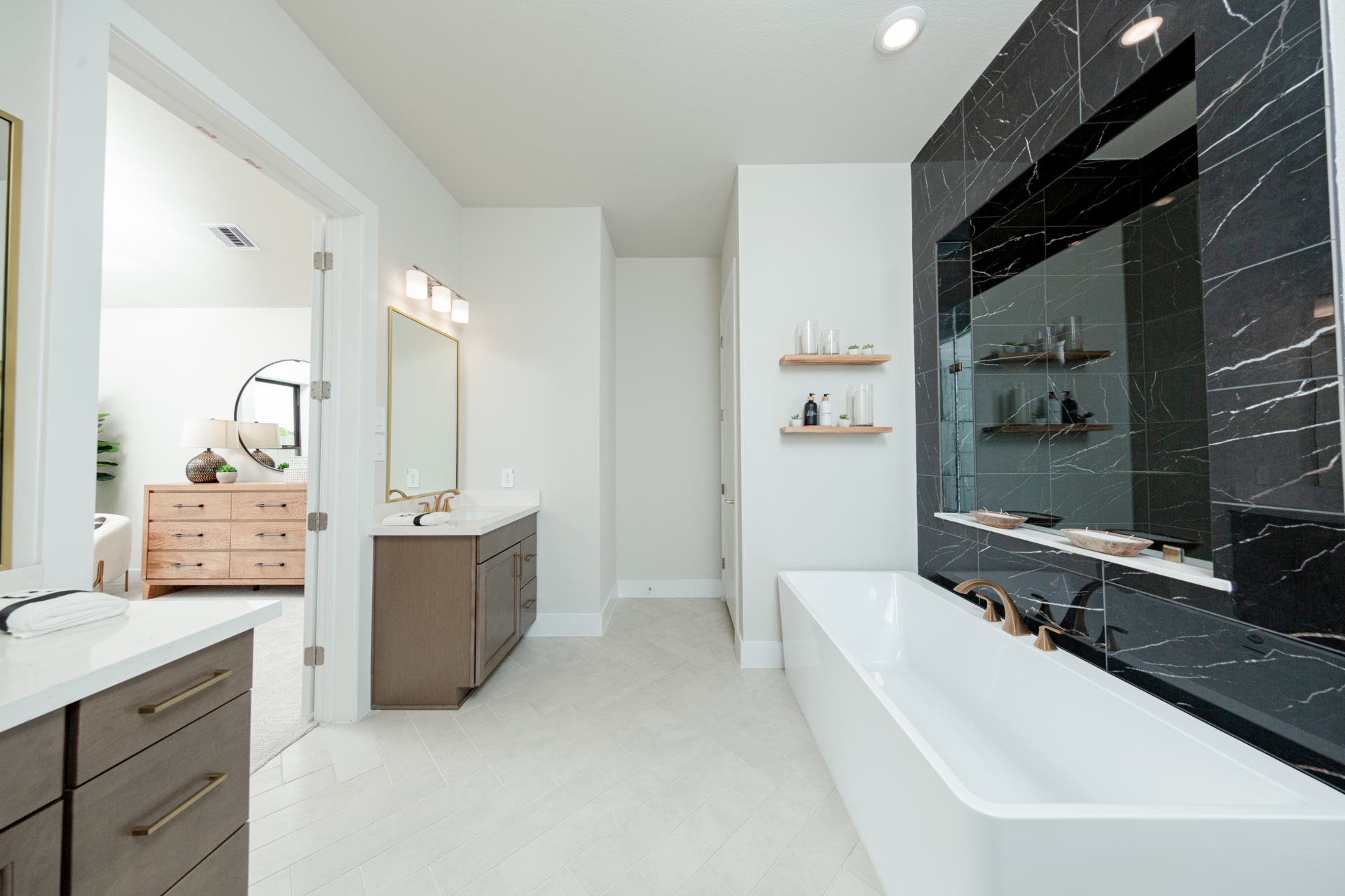 cfcc3f96-74ee-4e71-9b5a-2cca192c6d6a