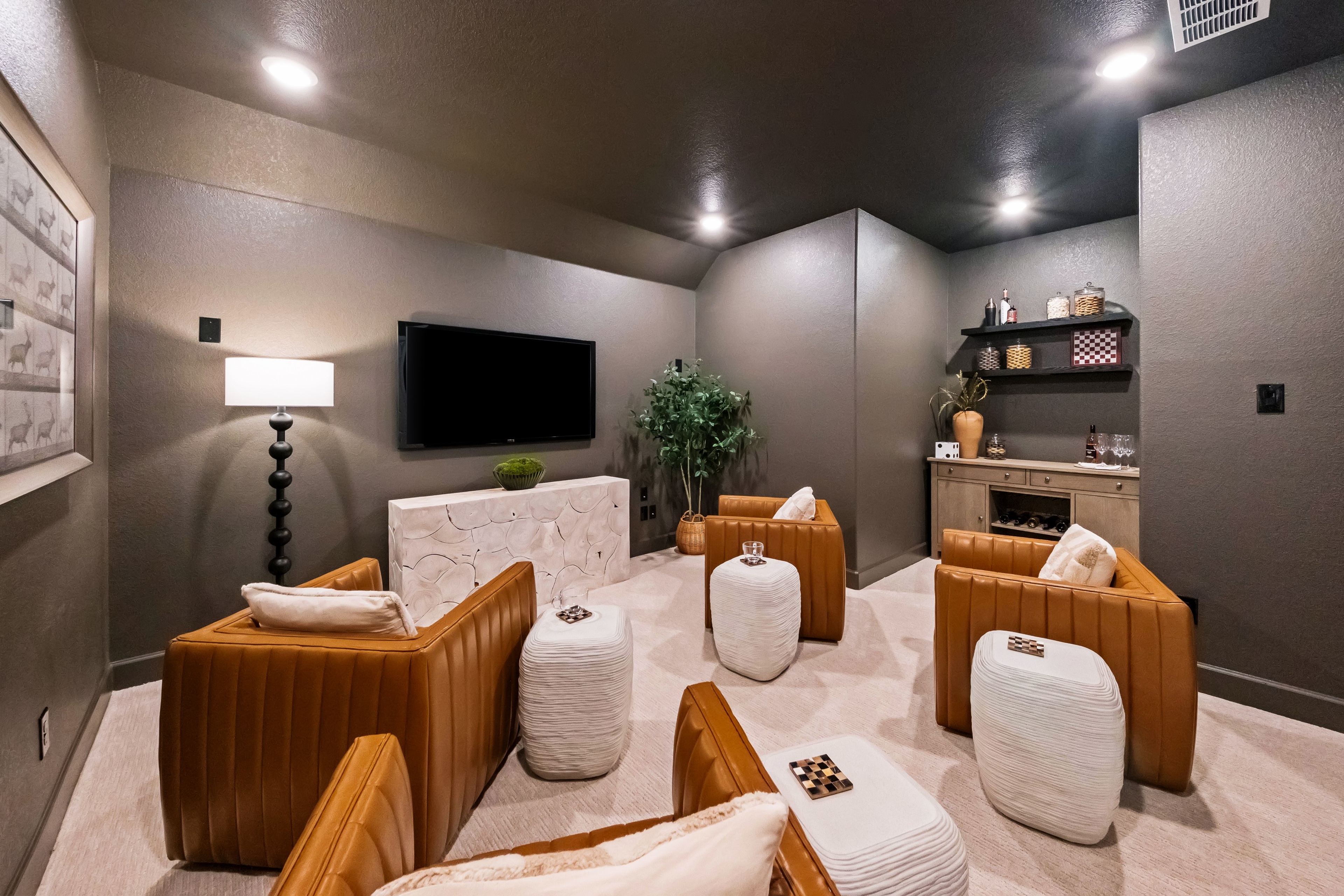 d9ed8b9f-0ed4-4b42-89d8-286963ef4b0f