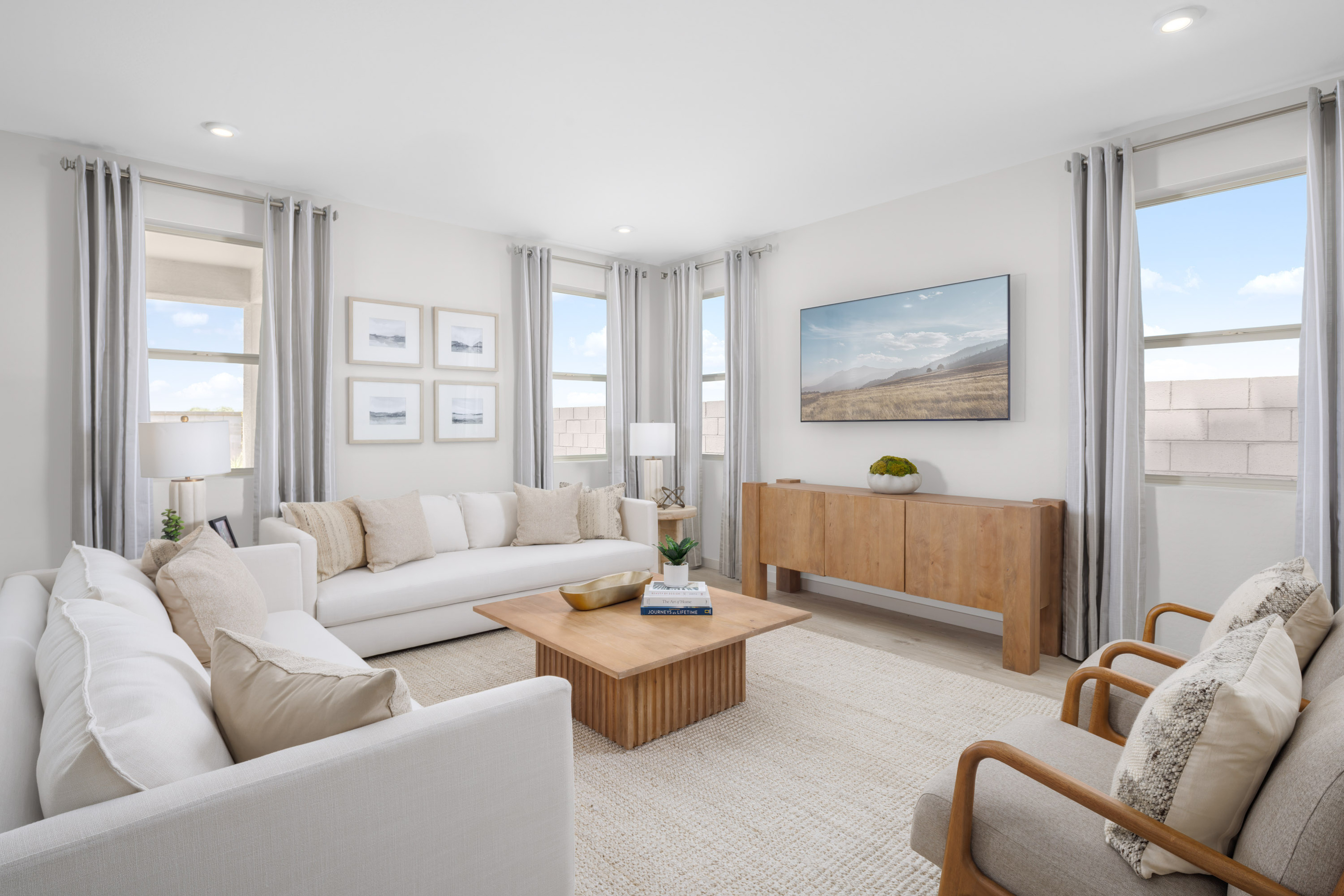 dc935395-af21-4cb4-a01e-b860bf5c8193