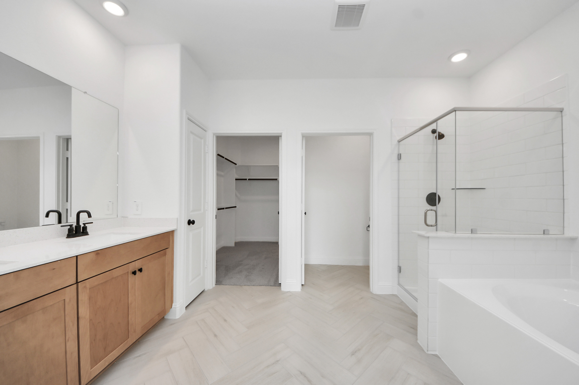 de1cac2f-522b-443b-90eb-0370989e880a