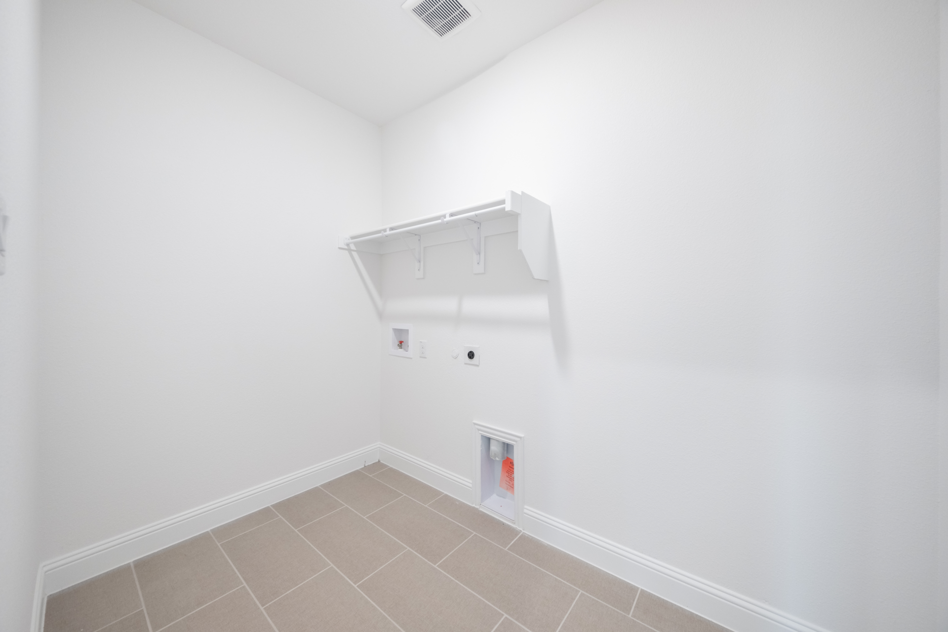 dfe3dc4c-32c4-4b63-b3fd-4241106578ac