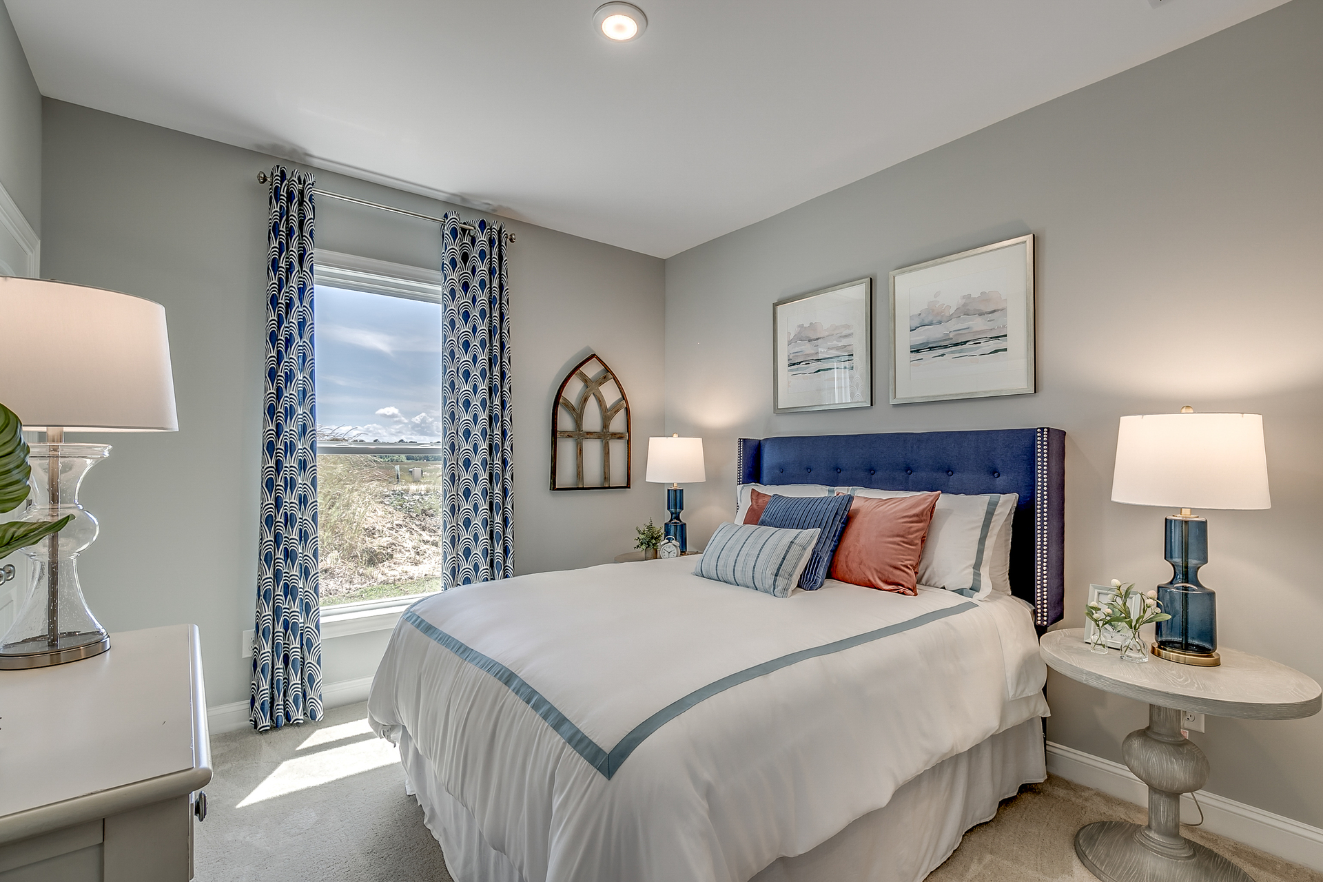 e0d34b54-72d9-4810-bfb2-9bb7d58e39bf