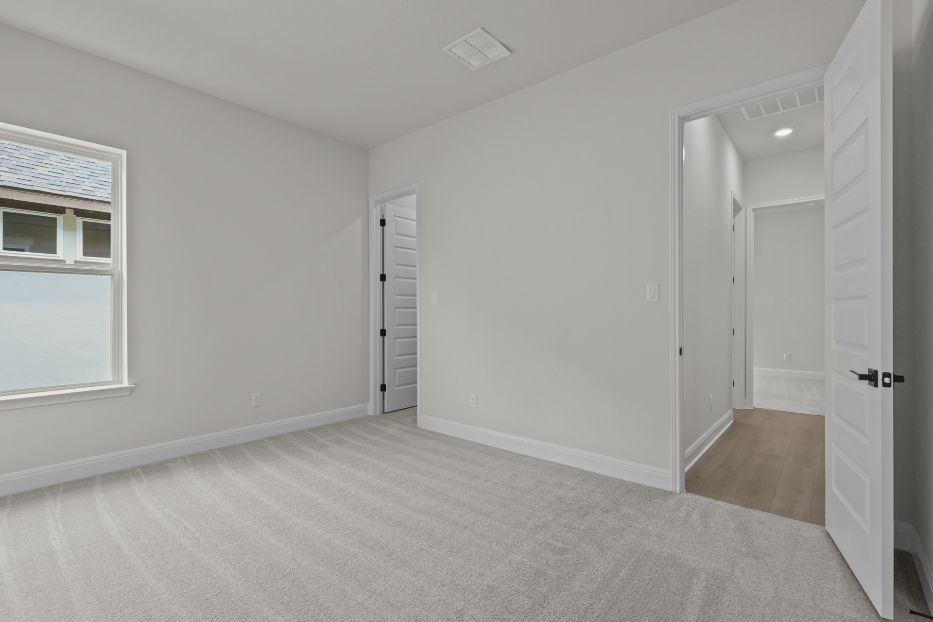 e3a3fc03-8d31-4c5b-b739-17ea859d4e67