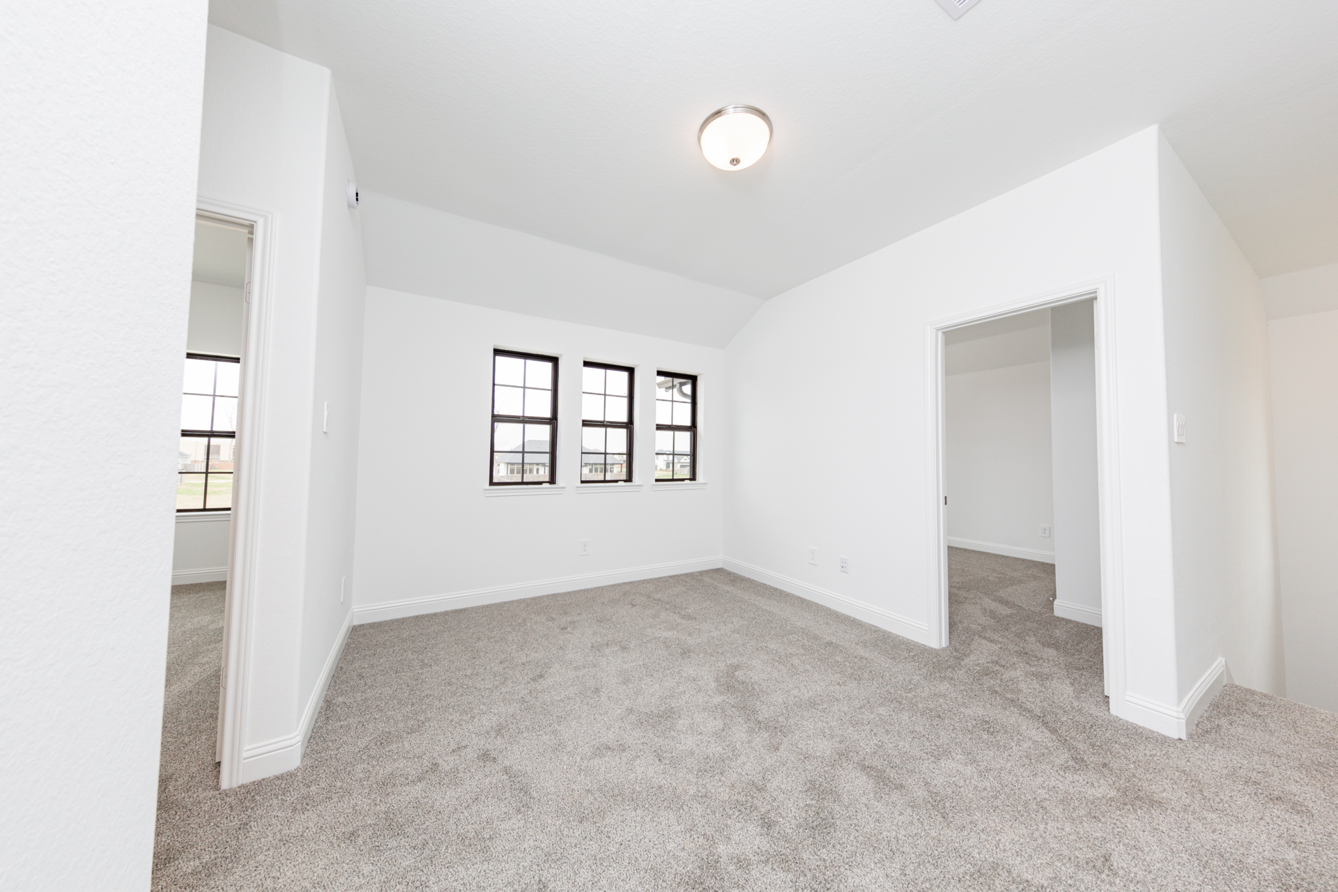 ea54aeb7-b59d-4179-8c27-e41fa0c448ec