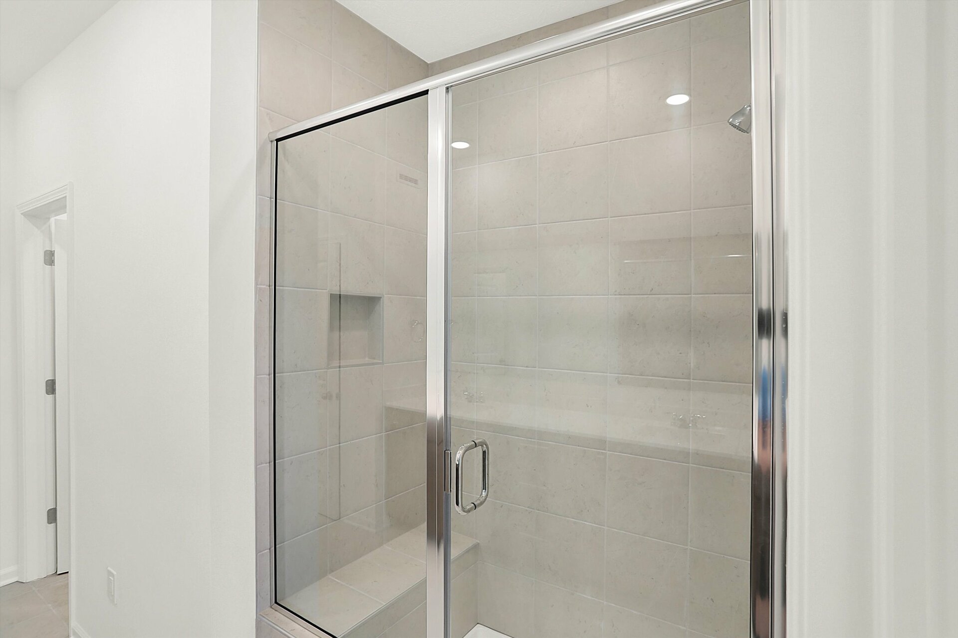 ead8ae16-05ea-4f3a-ae93-3df88cf87964