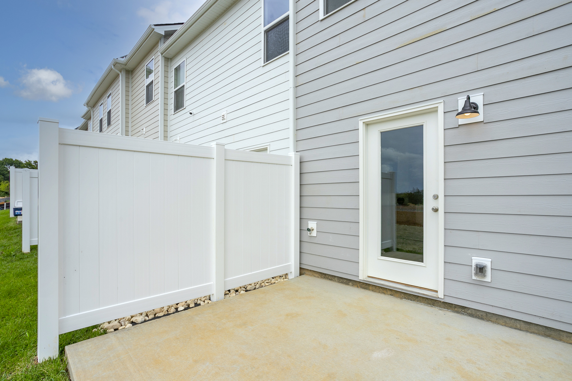 fd53bcc3-6263-426a-8aed-cea24b9cebb9