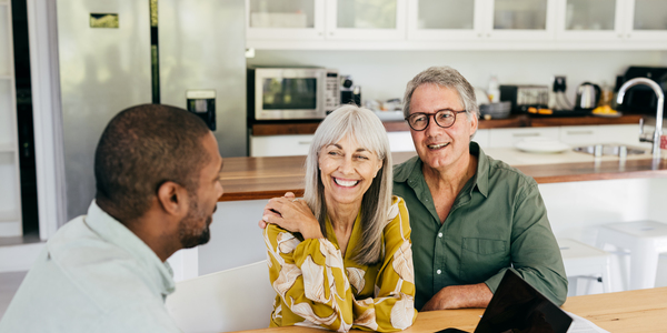 The Pros and Cons of Reverse Mortgages for Older Homeowners Image