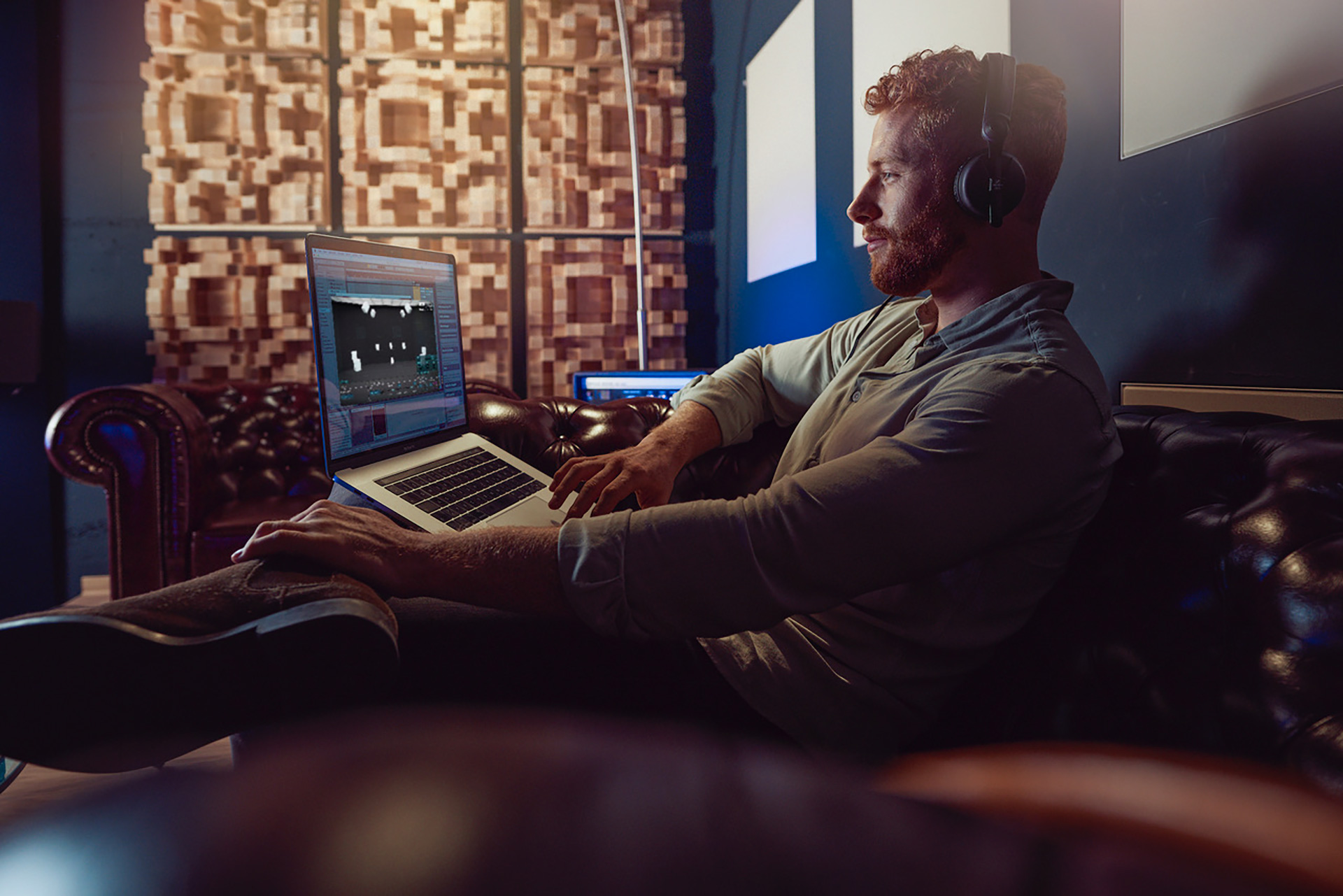 AMBEO for Virtual Headphone Monitoring