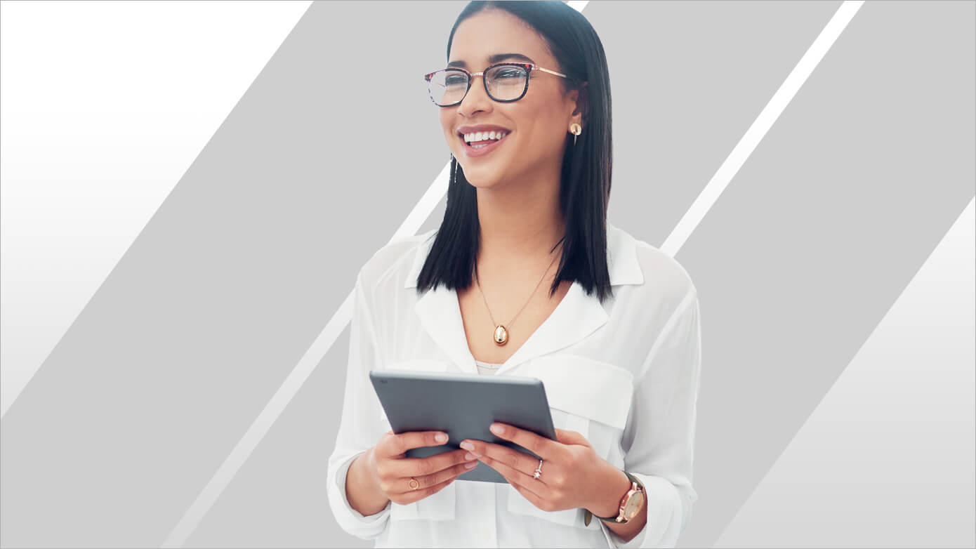 mse-3-card_1390x782.jpg Woman with an iPad