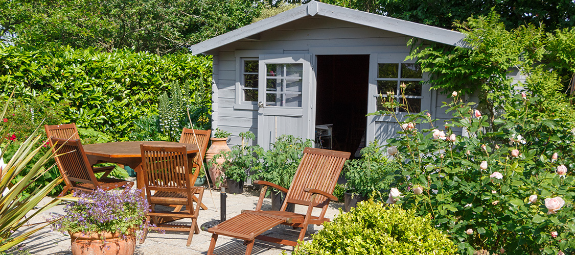 A cottage home built in a backyard