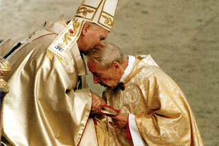 Pope John Paul II and Cardinal Stefan Wyszyński embrace