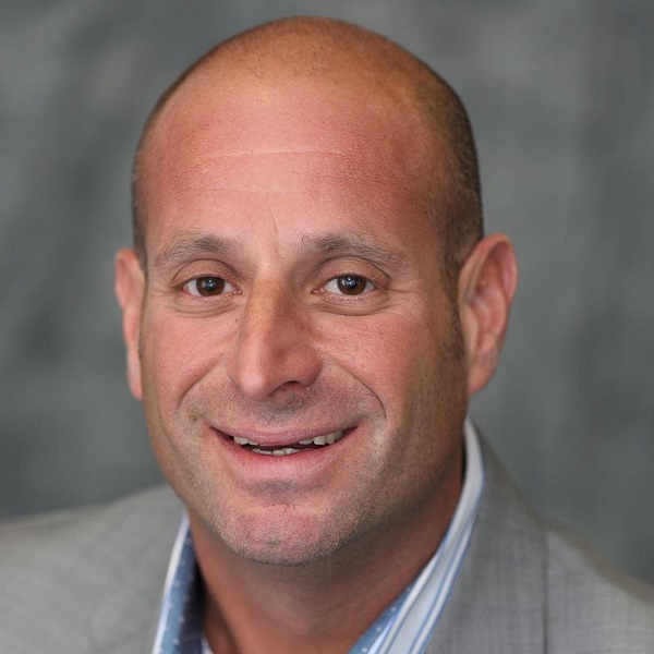 Robert Scolnick, Branch Manager photo