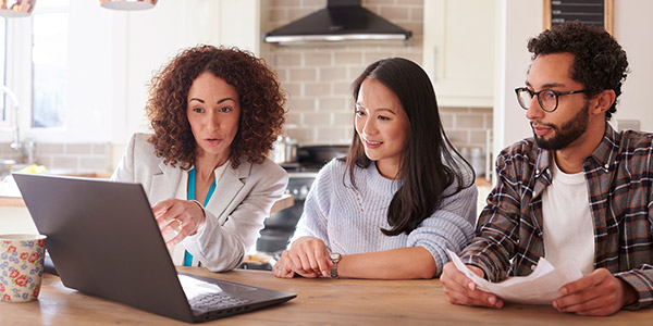 agent going over process with homebuyers